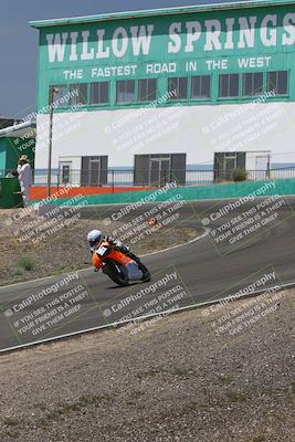 media/Apr-20-2025-AHRMA (Sun) [[393a79c373]]/Race/Group 4/Turn 4b/